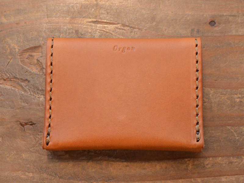 ポケットにすんなり入るフラットでシンプルなコインケース / 革鞄の