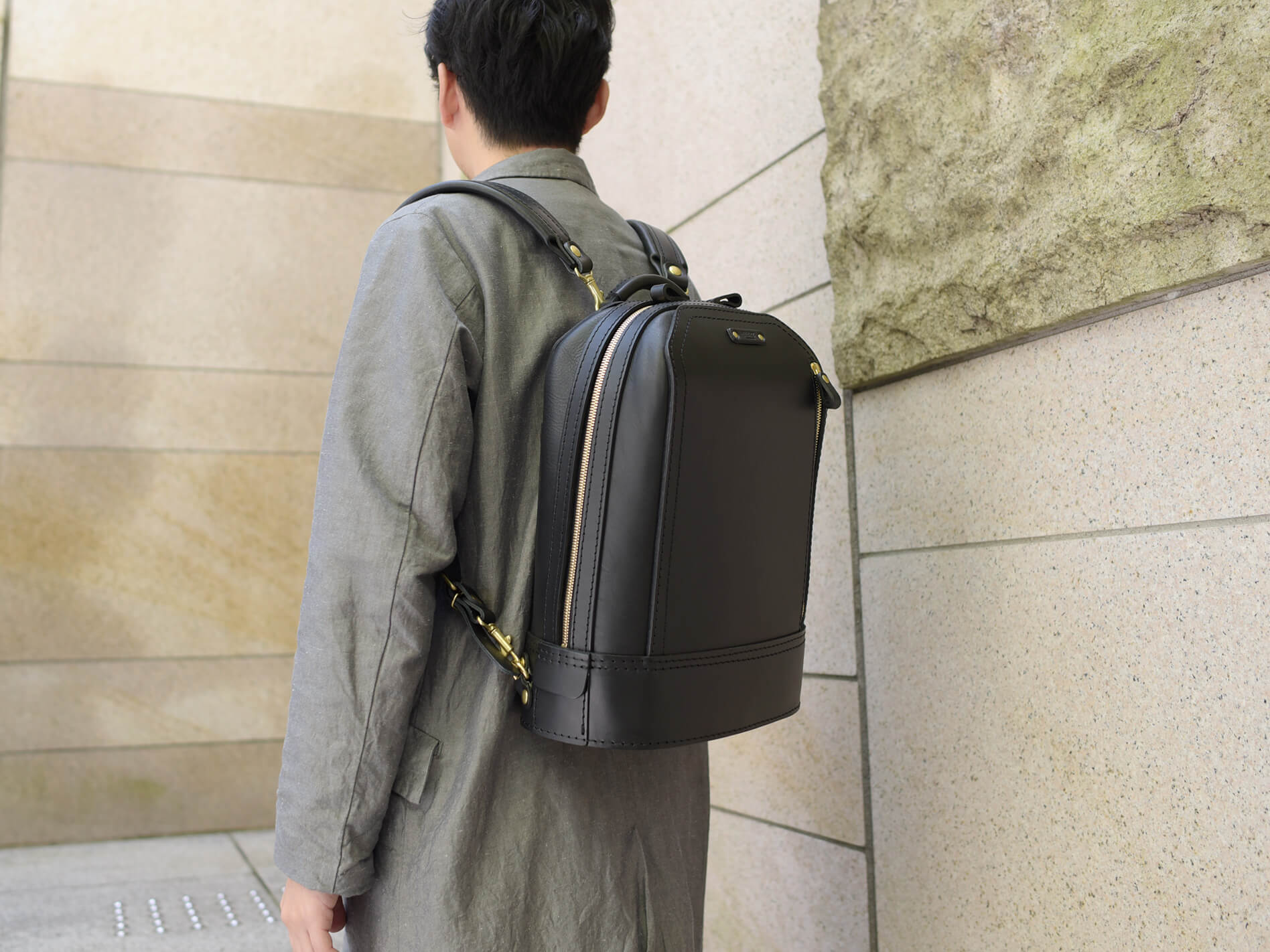 ビジネスリュックとしてもおすすめのA4ファイル対応のビートルリュック