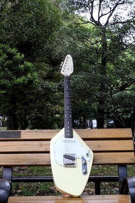 浮雲｜長岡亮介使用）テレファントムと言うギター！