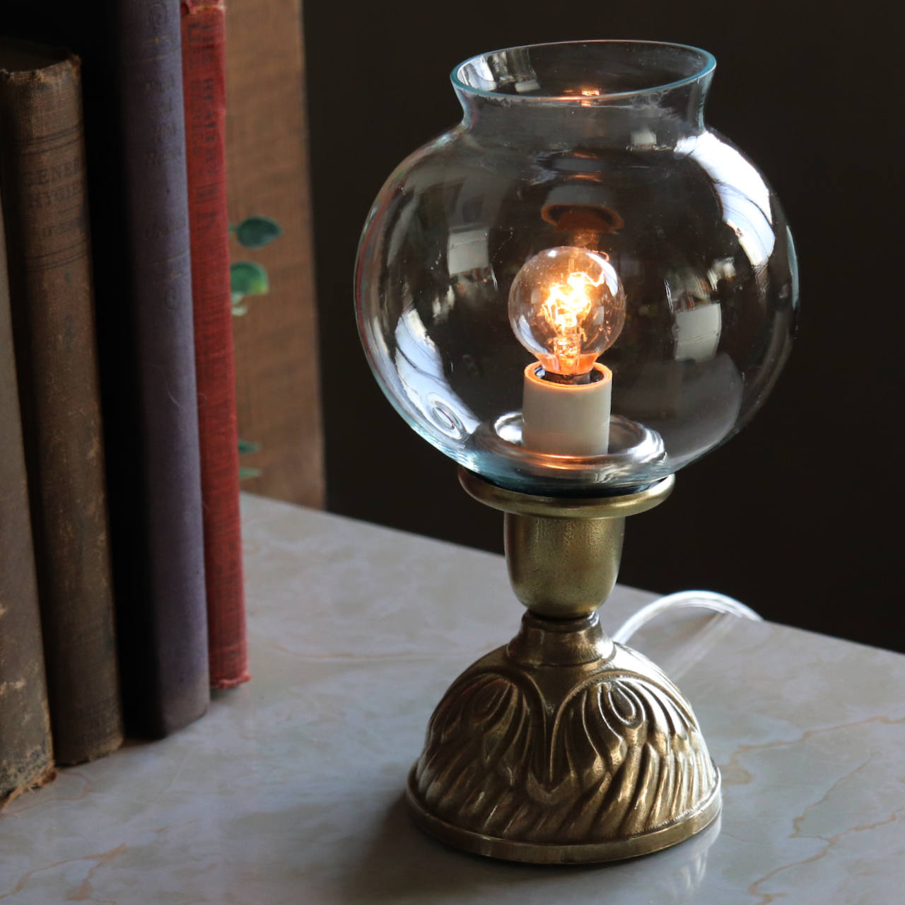 USAヴィンテージボールガラスシェードミニテーブルライト