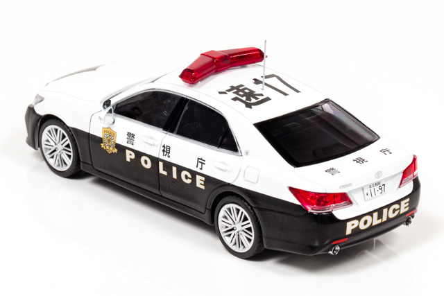 1/43 トヨタ クラウン アスリート (GRS214) 2017 警視庁高速道路交通