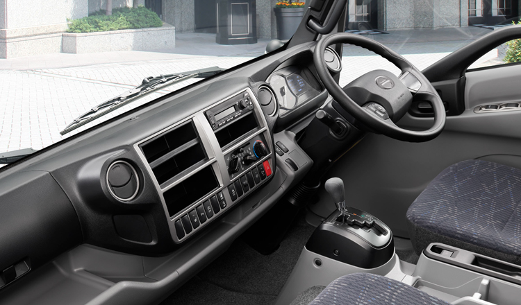 快適性能 | ヒノノニトン | 日野デュトロ（小型トラック） | 日野自動車