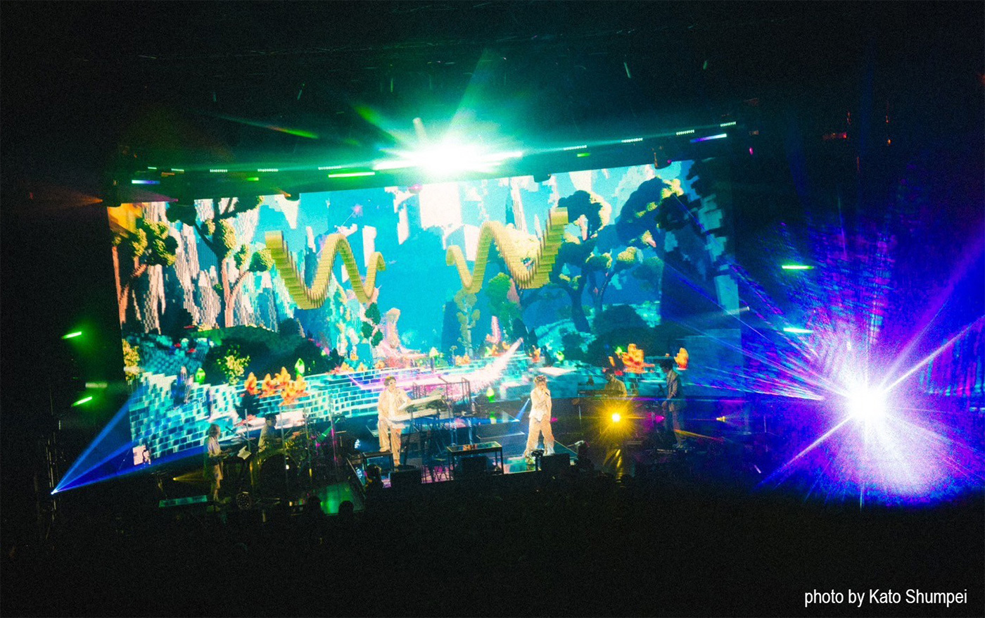 アジア初、YOASOBIのコンサートツアーZEPP TOUR 2024 “POP OUT”で