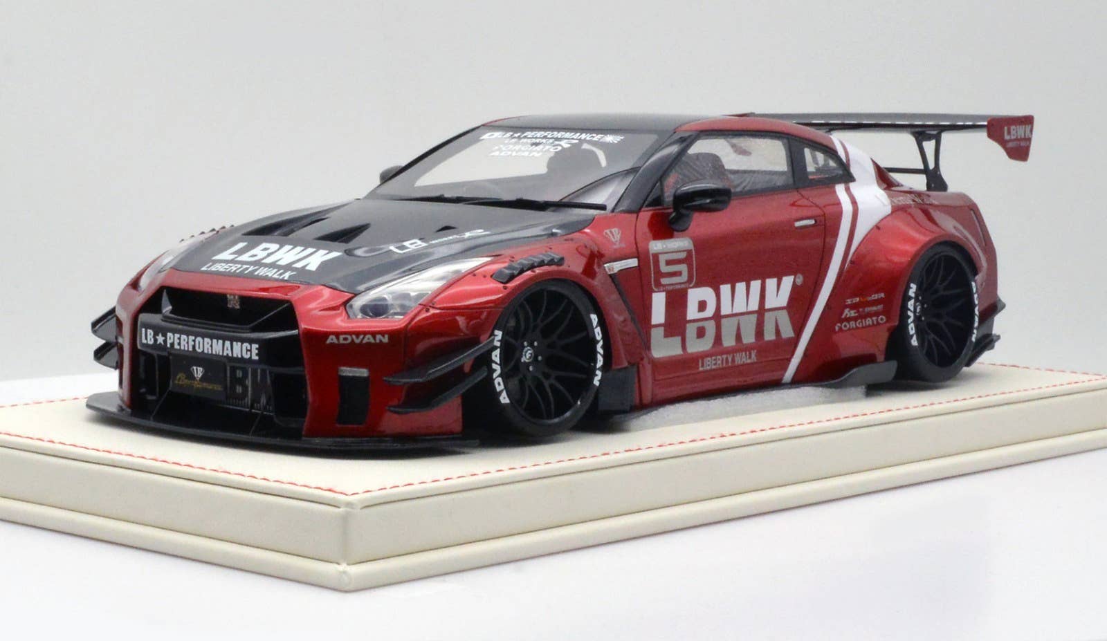 LB-Works Nissan GT-R R35 V2.0 LBWK Red | HLJ.com