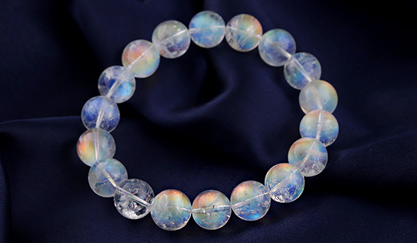 一点もの】【特選品】大玉ブレス（ロイヤルレインボームーンストーンPG