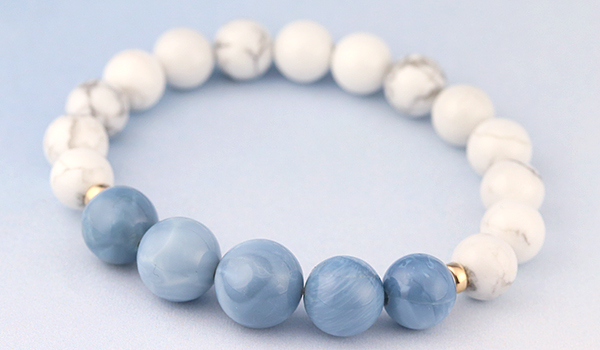 デザインブレス（マダガスカル産ブルーオパール・ハウライト