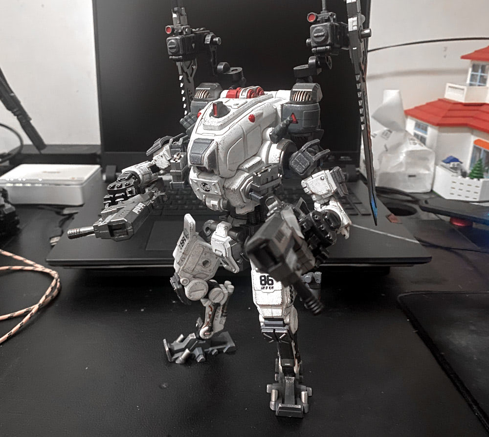 God of War 86 White Mecha Soldier