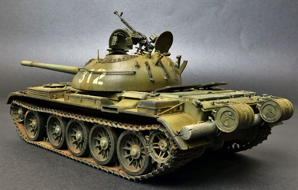 1/35 ミリタリーミニチュア T-54A フルインテリア MINI ART (ミニアート)