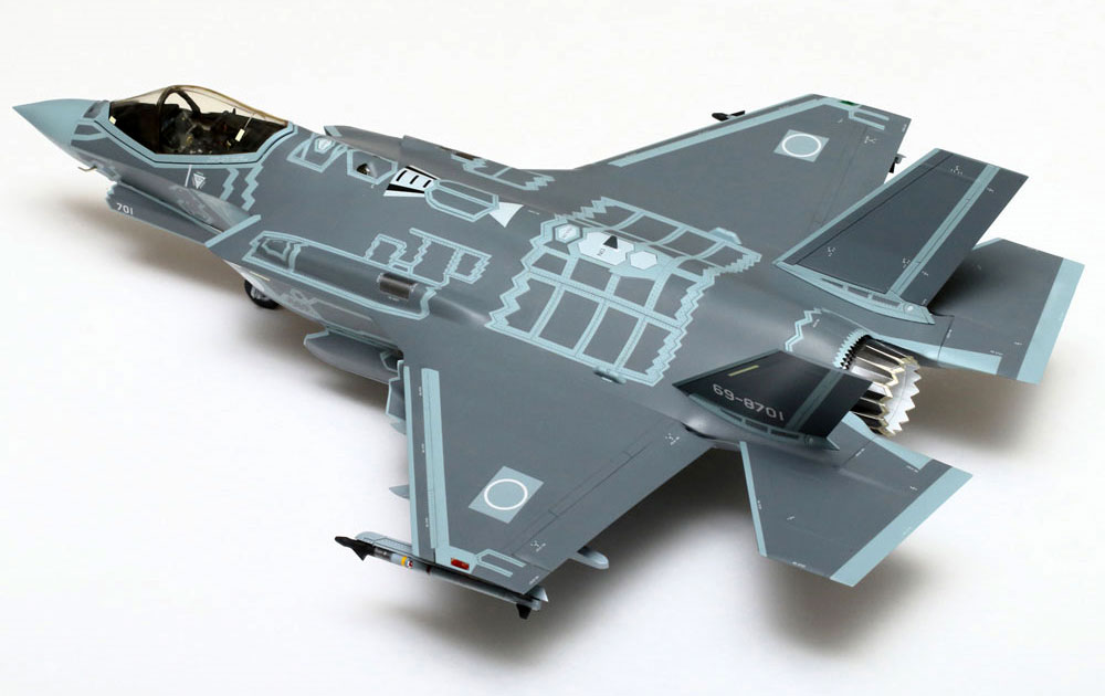 1/32 エアクラフト F-35A ライトニング 2 航空自衛隊マーク付き