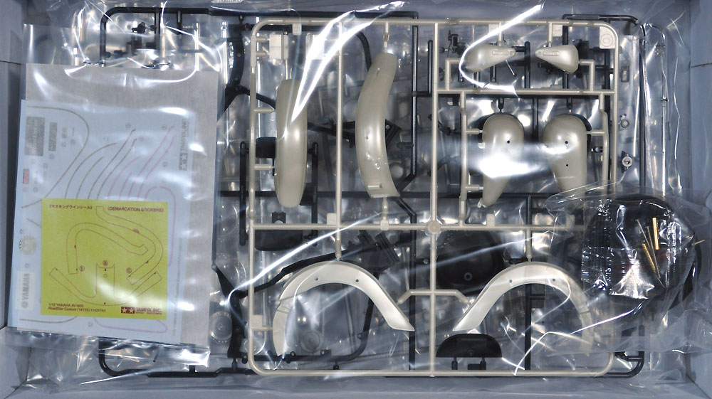 タミヤ ヤマハ XV1600 ロードスター カスタム 1/12 オートバイシリーズ