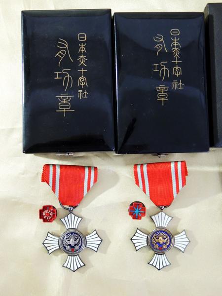 代行実績】勲章等6点 日本赤十字社金色有功章+銀色 勲八等 功七級 他