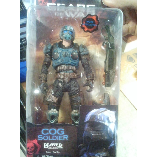 Gears of War 2 - series 3 COG soldier more articulated 7 in action