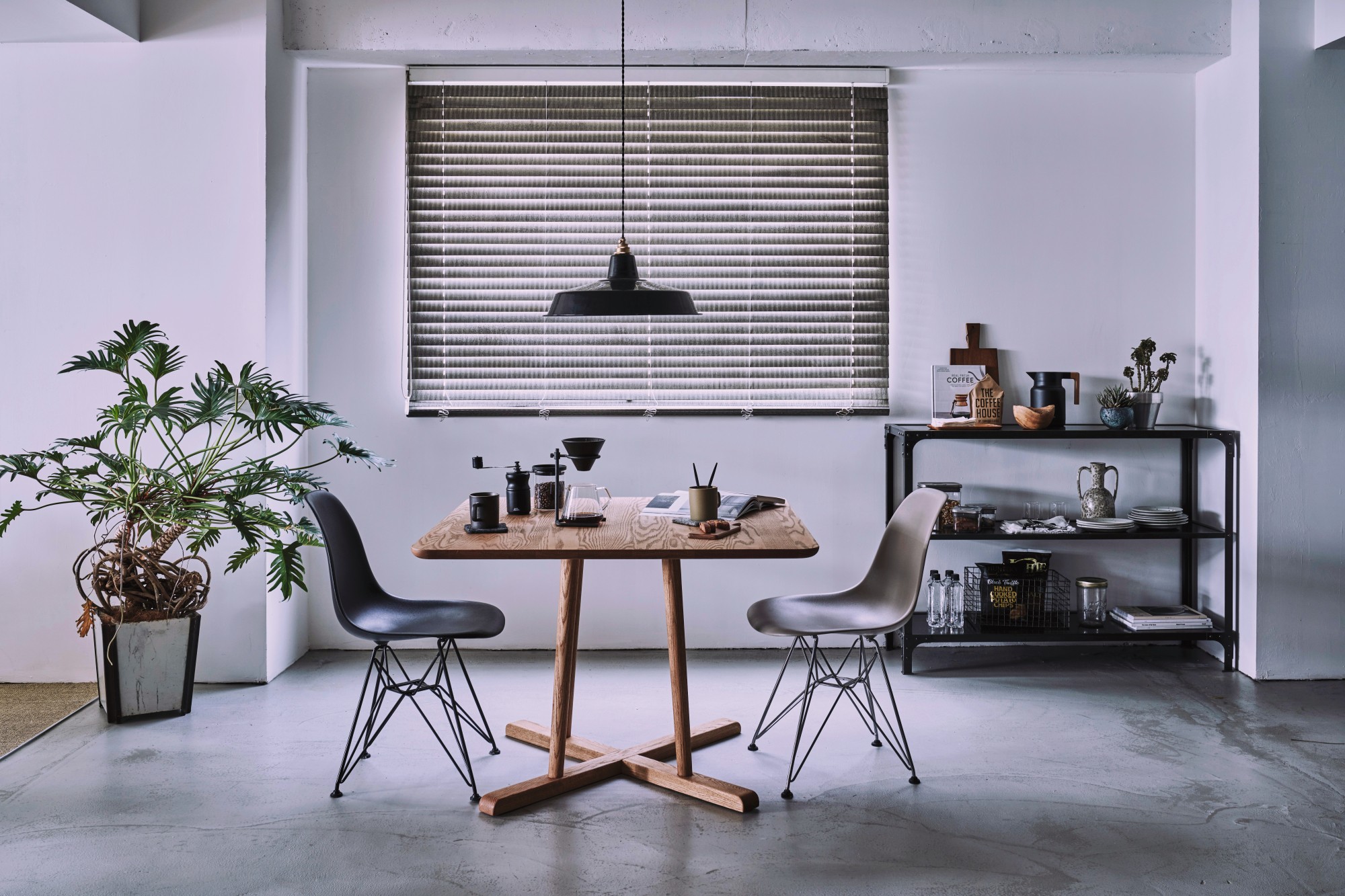 THYME ダイニングテーブル | インテリアショップ Life