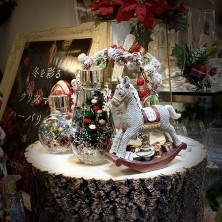 クリスマス限定ハーバリウム | INOBUN（イノブン） 草津Familleのブログ