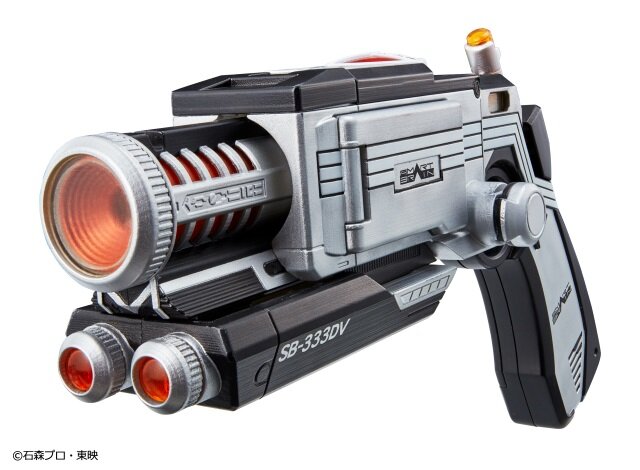 仮面ライダー555』大人向け変身ベルト「デルタギア」登場―シリーズ初の