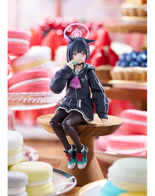 ブルアカ』カズサのfigmaが予約開始！「もぐもぐ顔」でマカロンを