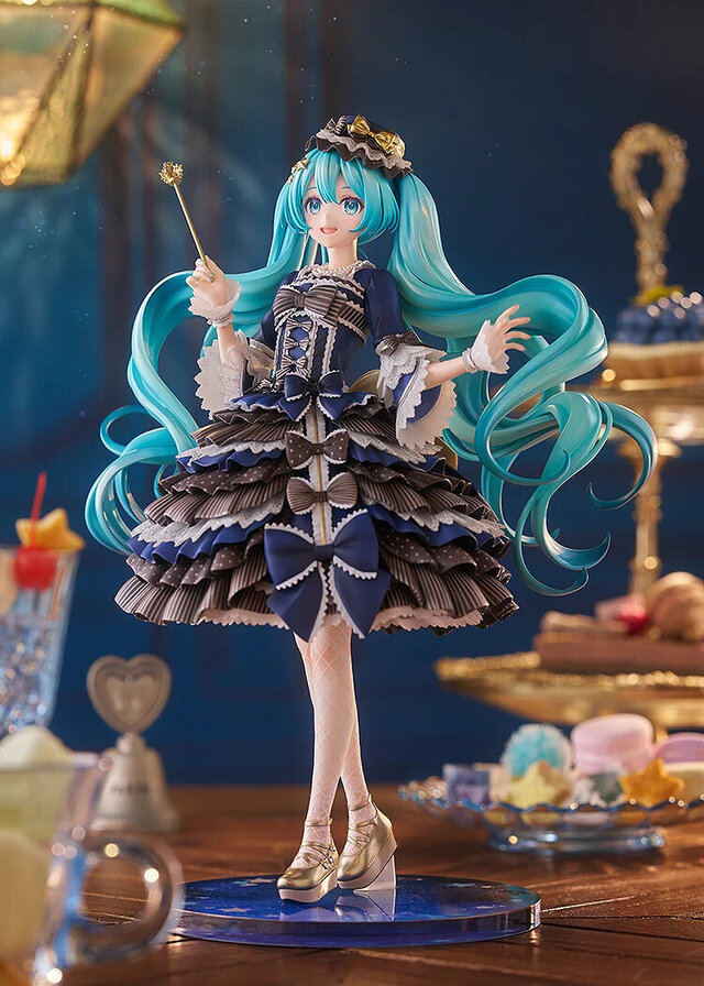 可愛いロリィタ服を纏った「初音ミク 流星ア・ラ・モードVer
