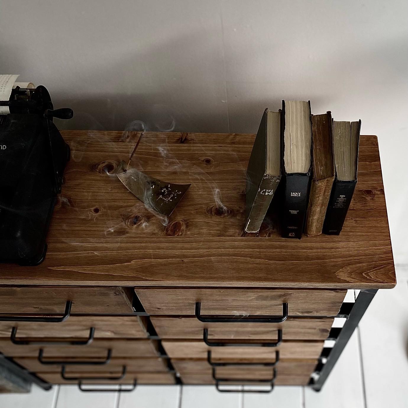 清水商助‼️ ジャーナル アイアンチェスト アイアンの取っ手がシックな