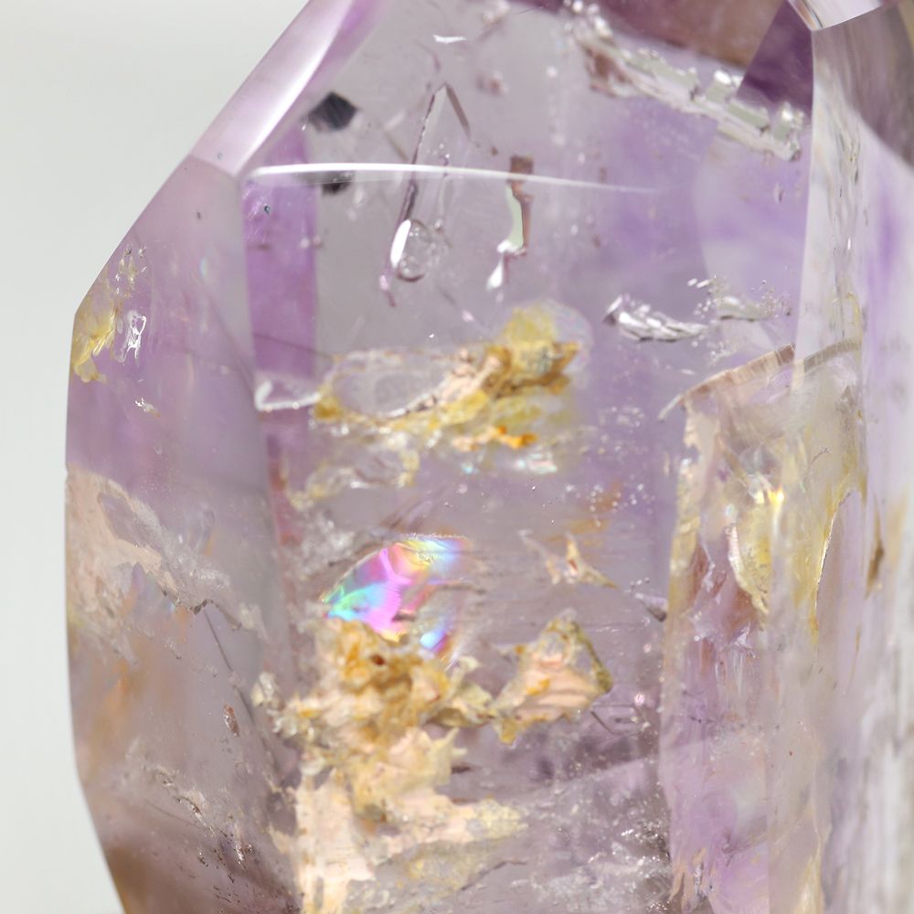 高品質]マダガスカル産アメジストエレスチャル磨き石/水入り