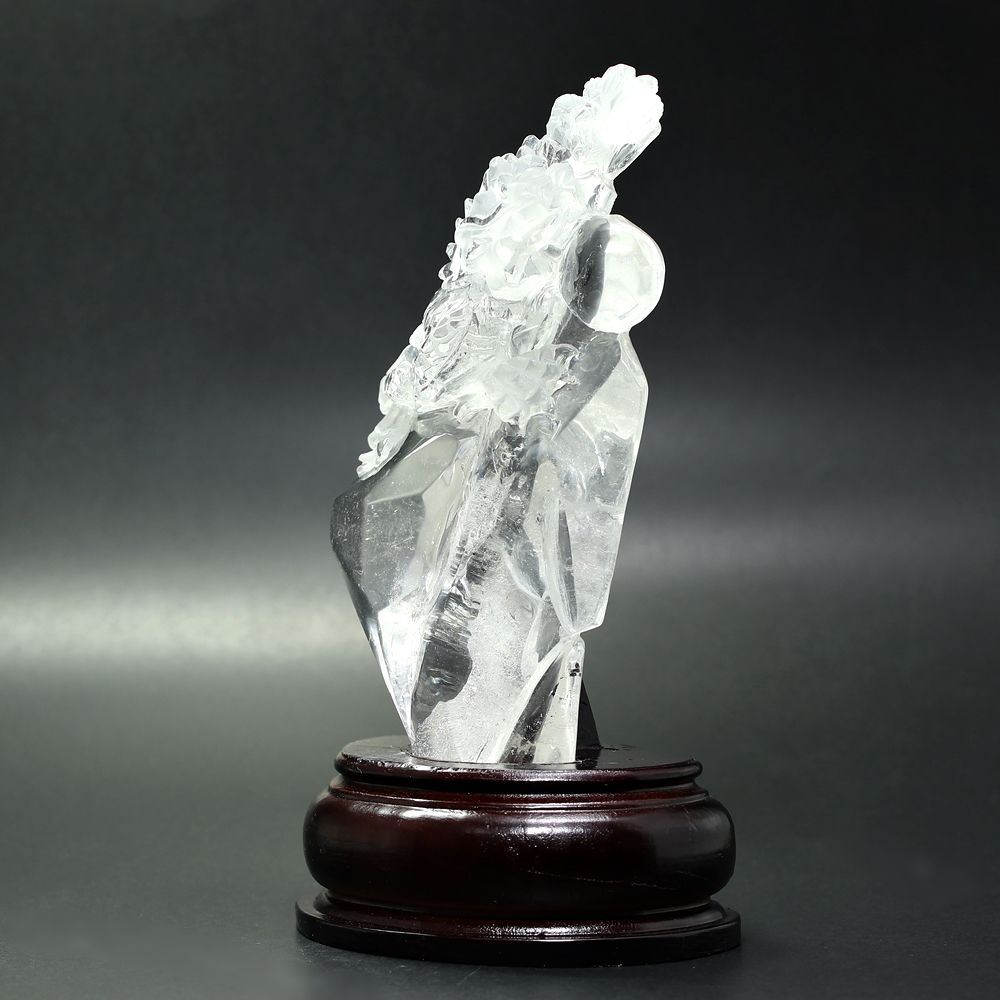 天然水晶(辰)龍彫刻（専用木製台座付き） - 埼玉県吉川市の天然石専門