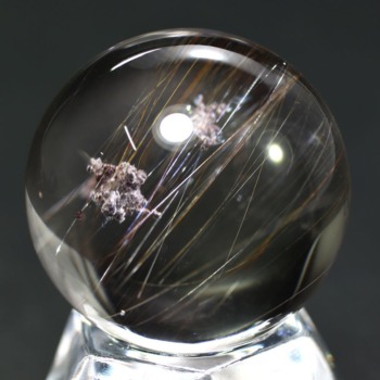 高品質]ガーデンルチルクォーツ丸玉/スフィア（球体直径31.5mm