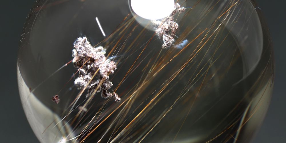 高品質]ガーデンルチルクォーツ丸玉/スフィア（球体直径31.5mm