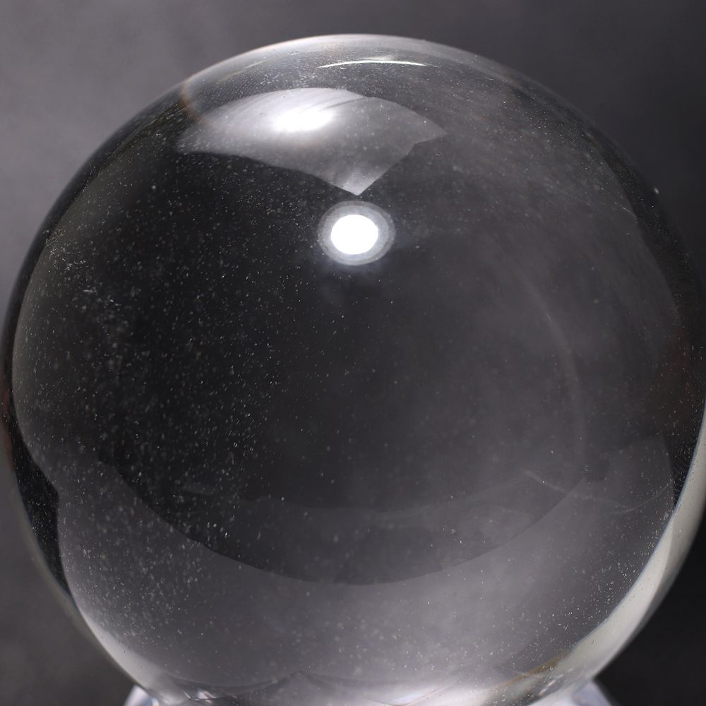 ネパール/ガネッシュヒマール産グリーンファントム水晶丸玉/クロー