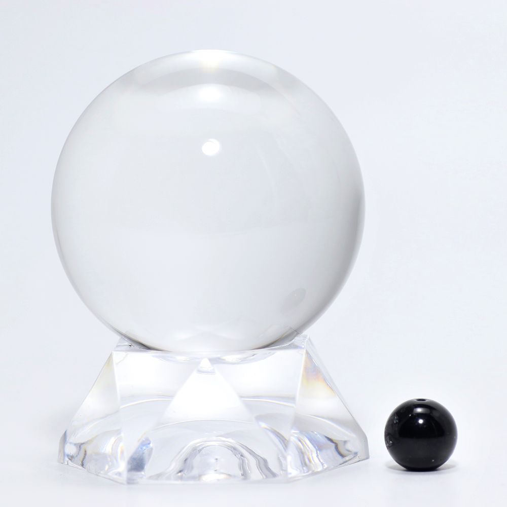 品質ランク]ブラジル産天然無垢本水晶玉/4cmUP丸玉/天然本物透明