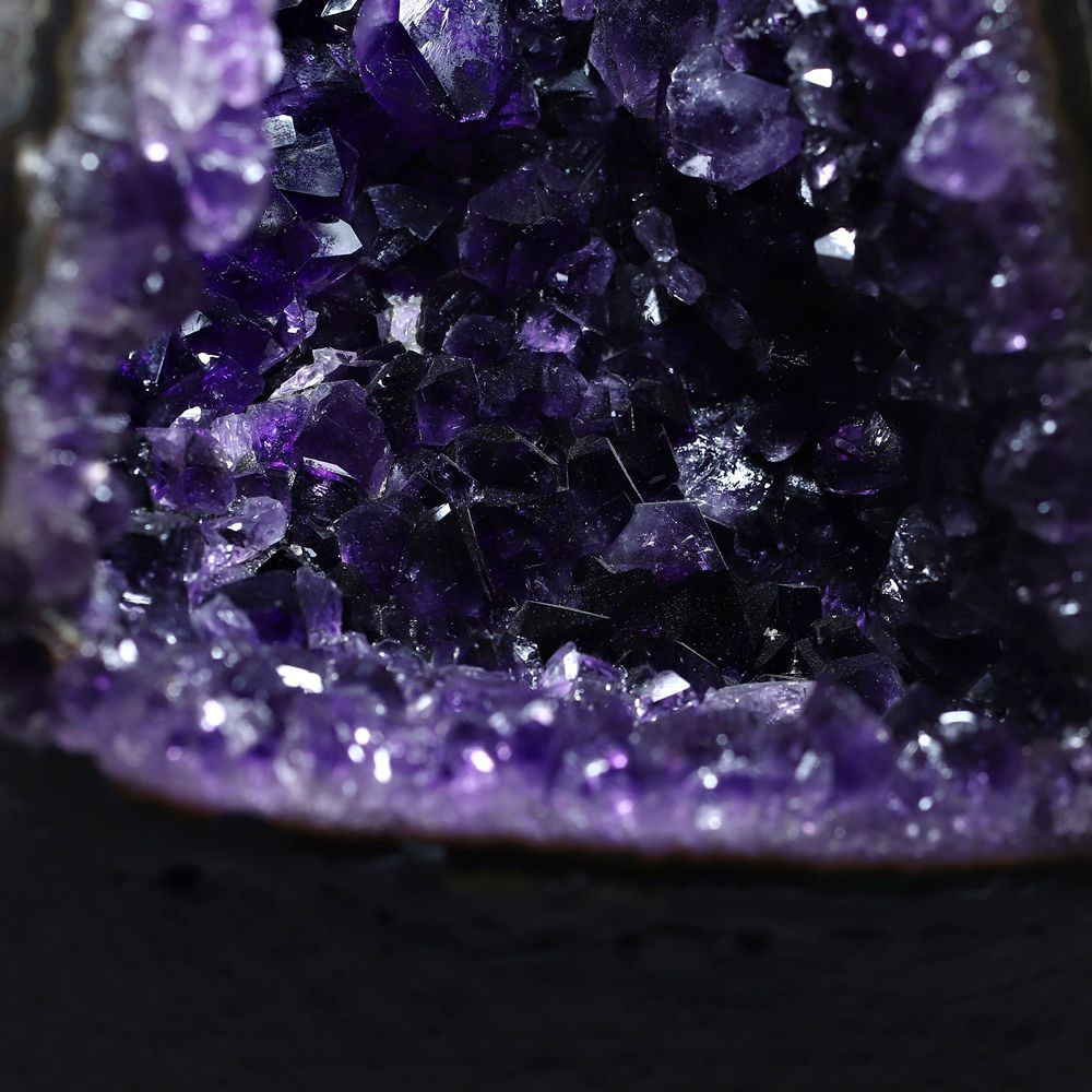 高品質]ブラジル産アメジストドーム（高さ約21.8cm） - 埼玉県吉川市の