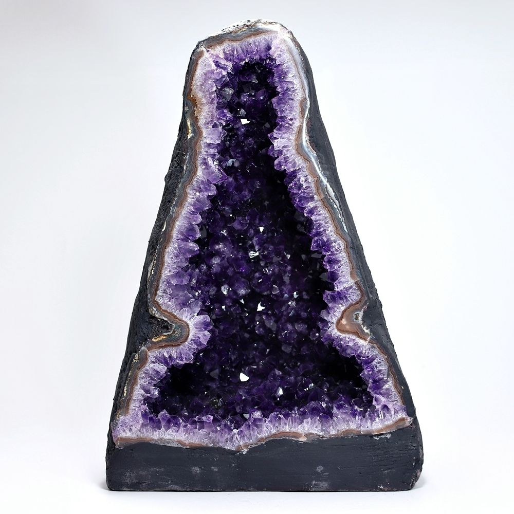 高品質]ブラジル産アメジストドーム（高さ約27.0cm） - 埼玉県吉川市の