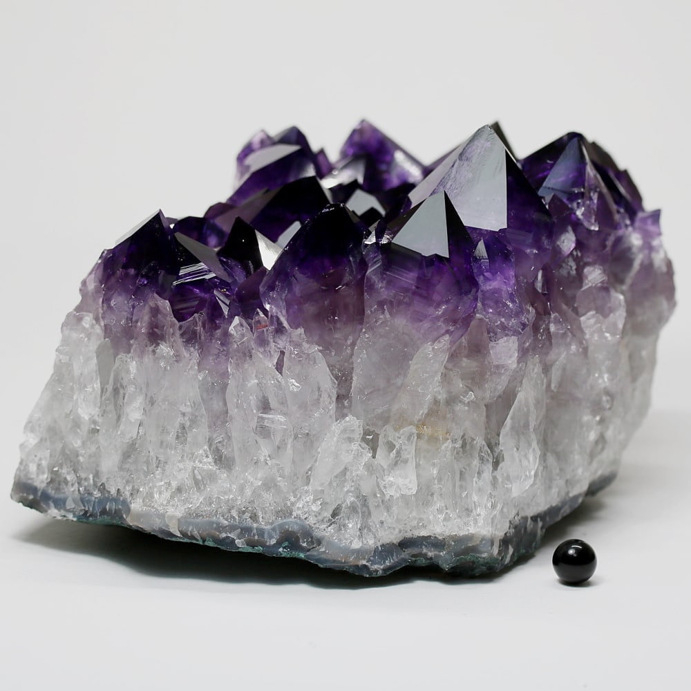 トップクォリティ]ブラジル産アメジストクラスター（大型原石2.5kg