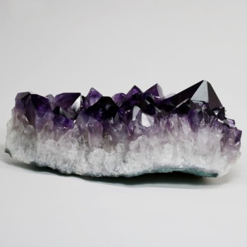 トップクォリティ]ブラジル産アメジストクラスター（大型原石2.38kg