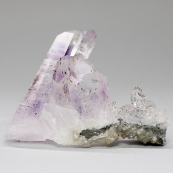 高品質]ナミビア共和国ブランドバーグ産ファントムアメジスト原石