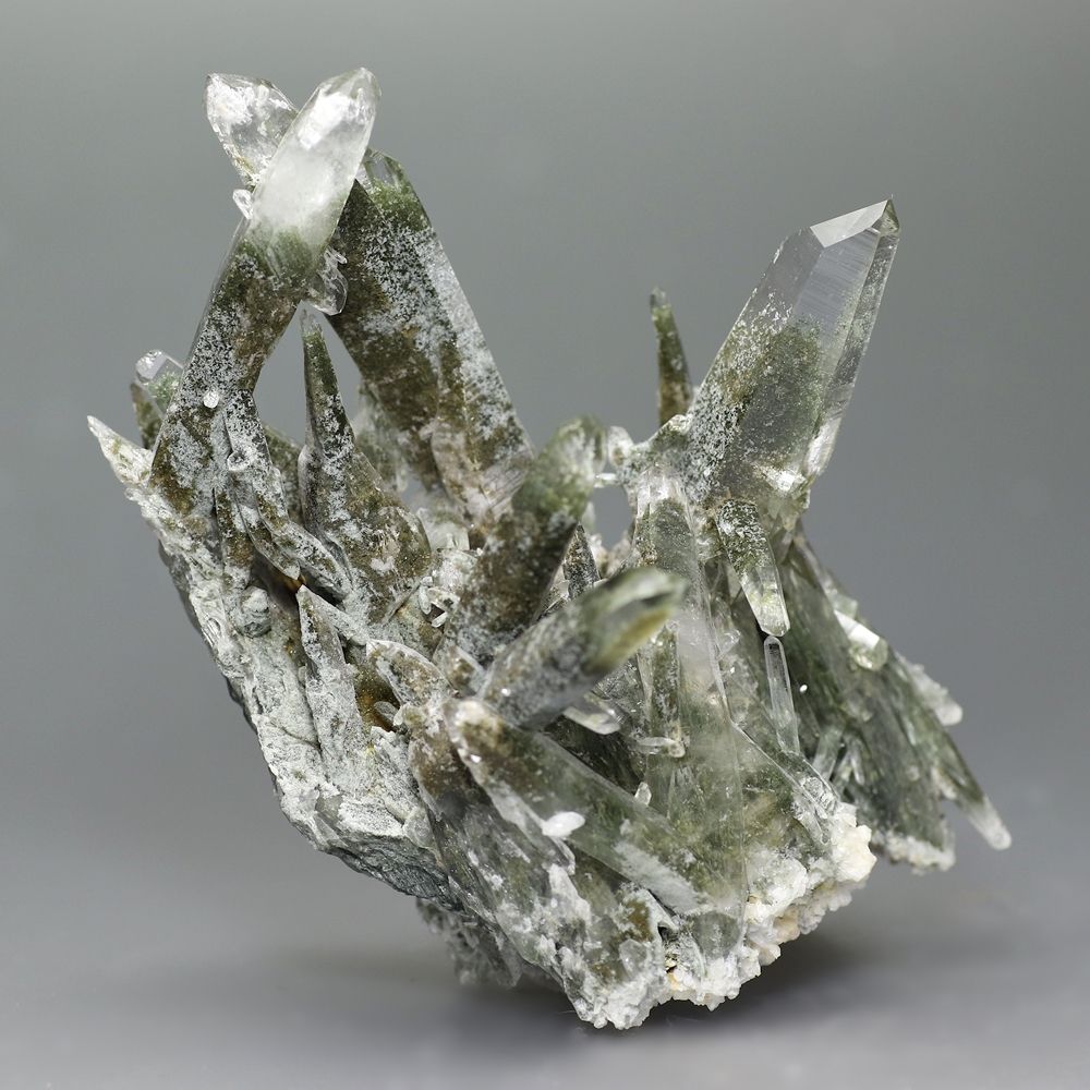 ガネッシュヒマール/ラパ産]ヒマラヤ水晶クラスター/原石（全長71.0mm