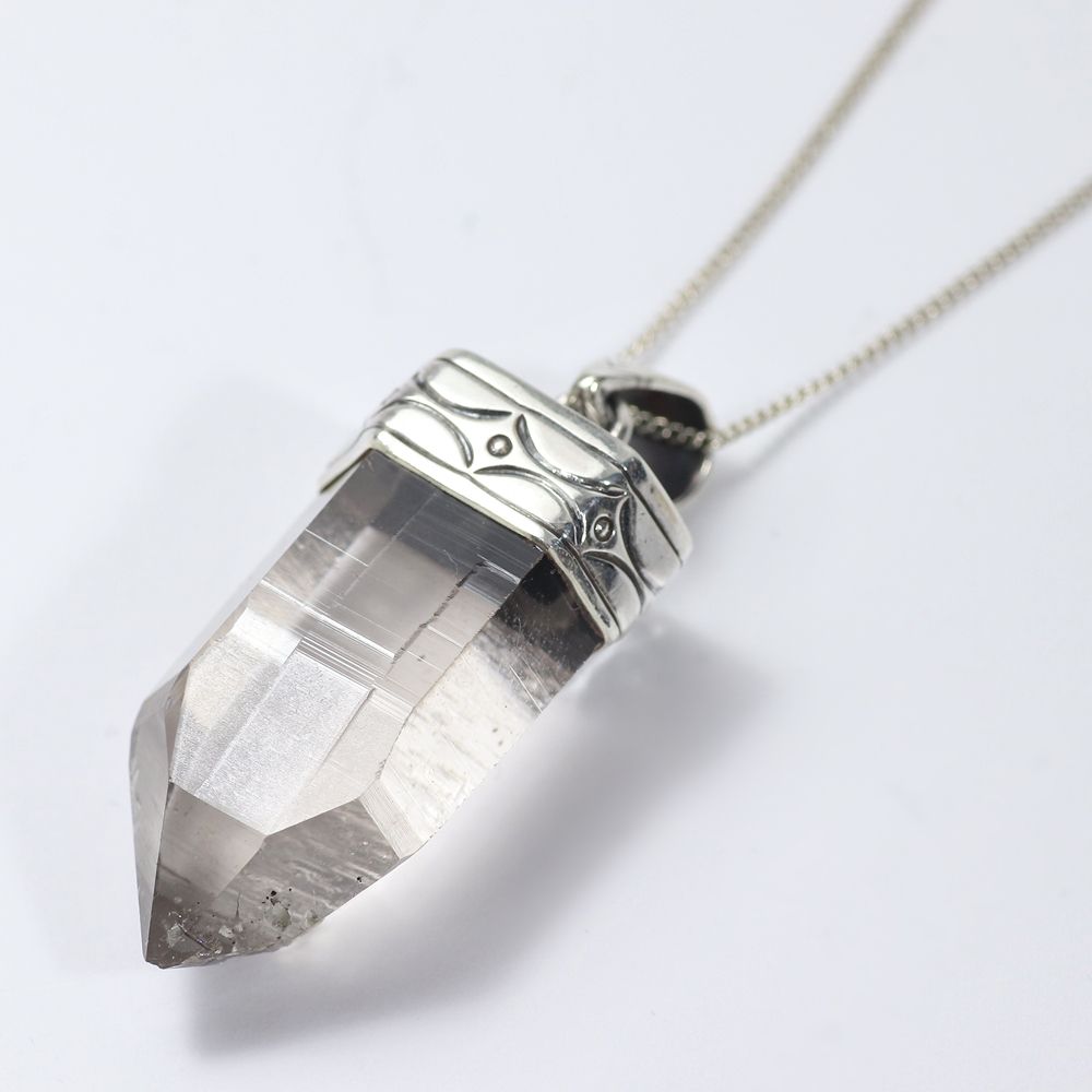 高品質・ガネッシュヒマール産]ヒマラヤ水晶スーパーナチュラル原石