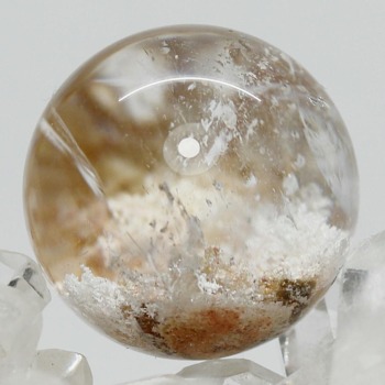 ホワイトガーデンクォーツ丸玉（スフィア、球体石） - 埼玉県吉川市の