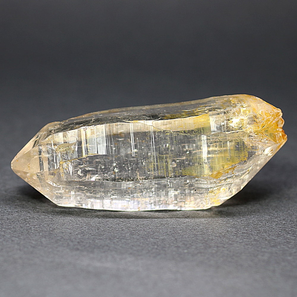 高品質]ガネッシュヒマール/ヒンドゥン産ヒマラヤ水晶原石ダブル