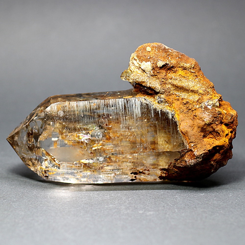 ガネッシュヒマール/ヒンドゥン産]ヒマラヤ水晶原石ナチュラルポイント