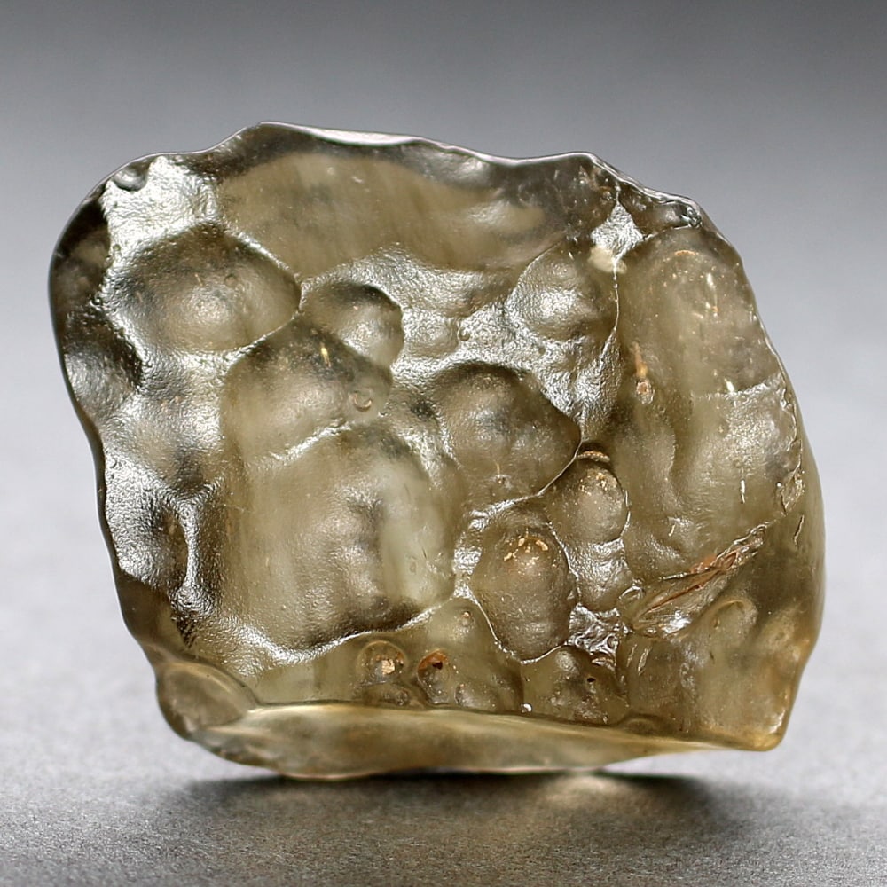 希少・トップクォリティ]天然ブラックリビアングラス原石（13.5g