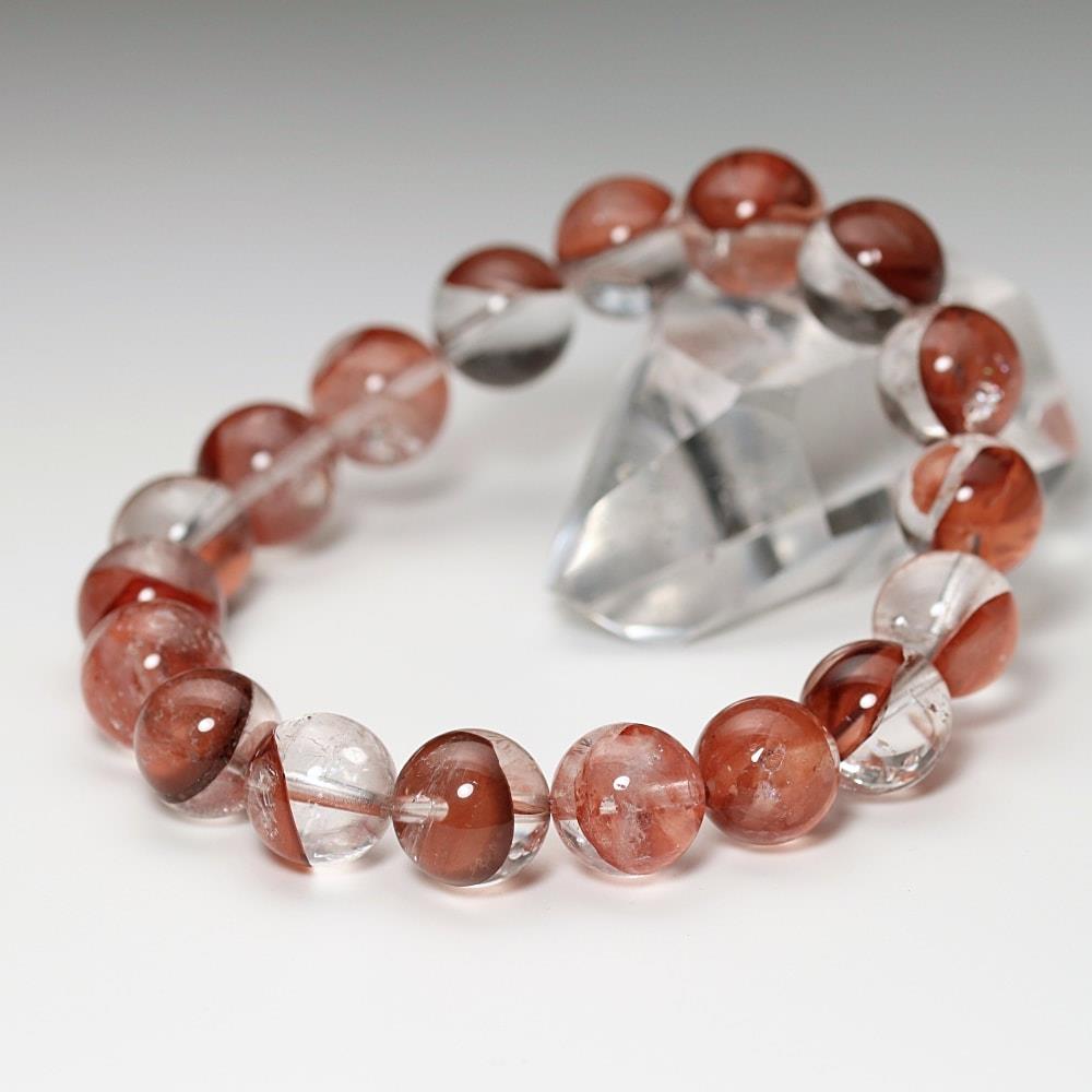 高品質]マニカラン産ヒマラヤ水晶ブレスレット（約12mm玉/ライモナイト