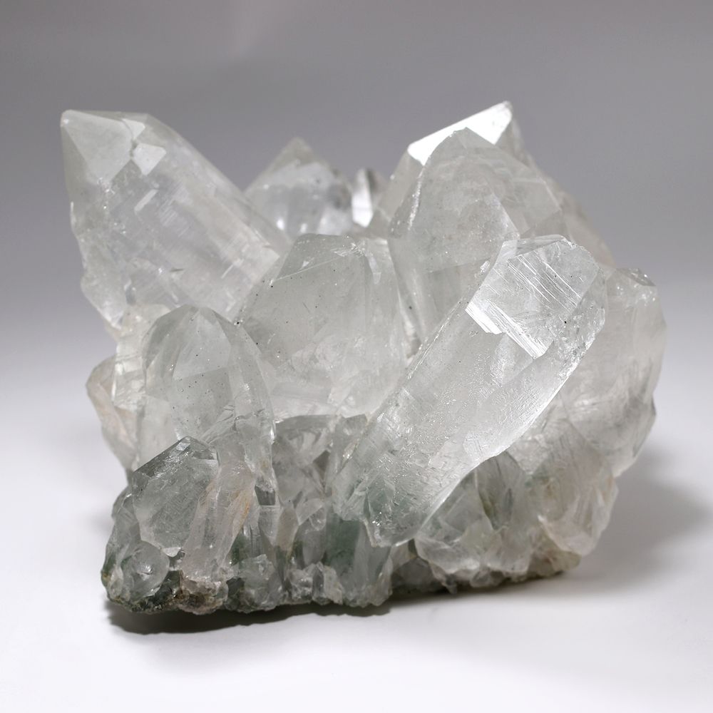 特別価格/高品質]インド/マニハール産ヒマラヤ水晶クラスター（2.24kg