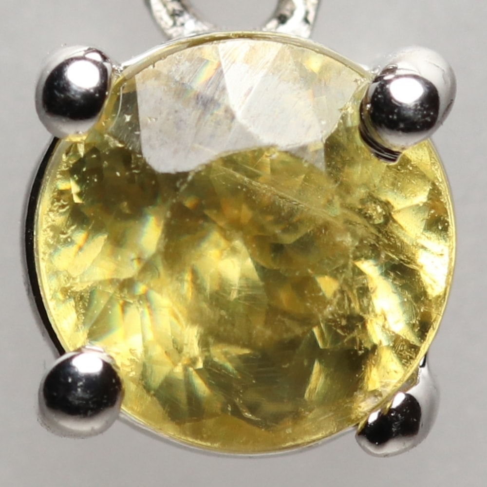 マダガスカル産]スフェーンペンダントトップ/チタナイト（シルバー925