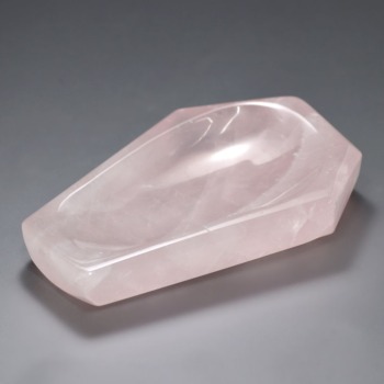 ローズクォーツ - 埼玉県吉川市の天然石専門店・水晶パワーストーン