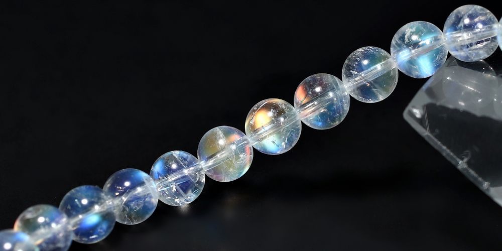 トップクォリティ]別鉱床マダガスカル産ホワイトラブラドライト