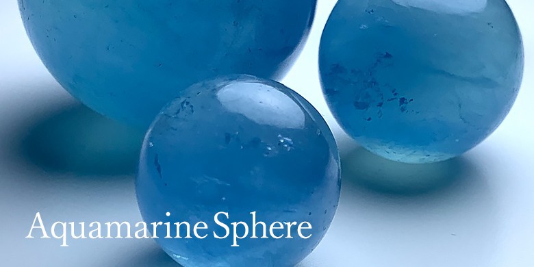 アクアマリン丸玉（スフィア、球体石） - 埼玉県吉川市の天然石専門店