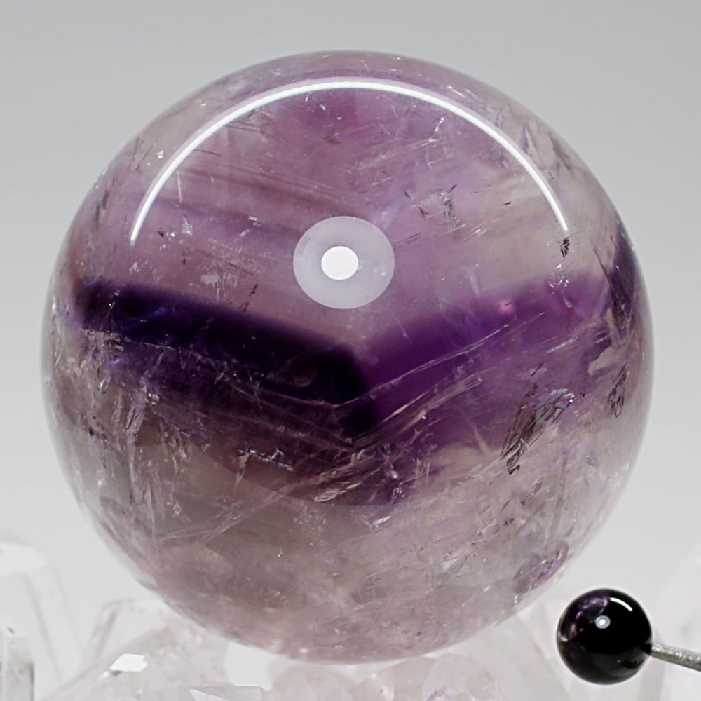 ブラジル産]ファントムアメジスト丸玉/スフィア（球体直径約66.2mm