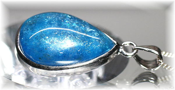 ネオンブルーアパタイトペンダントトップ（シルバー925） - 埼玉県吉川