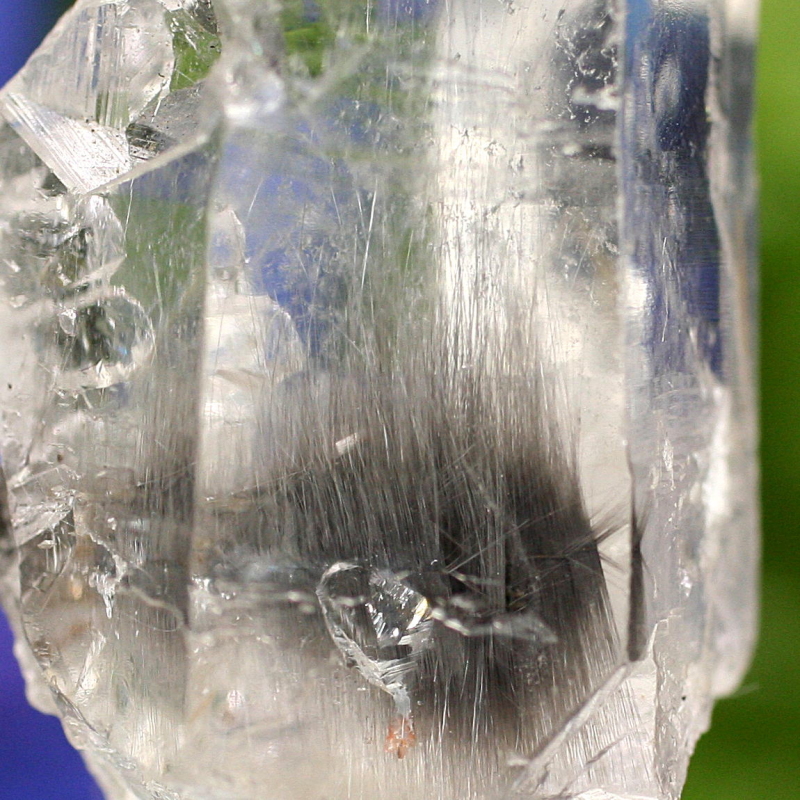 ブラジル産]プラチナルチルクォーツ原石ナチュラルポイント