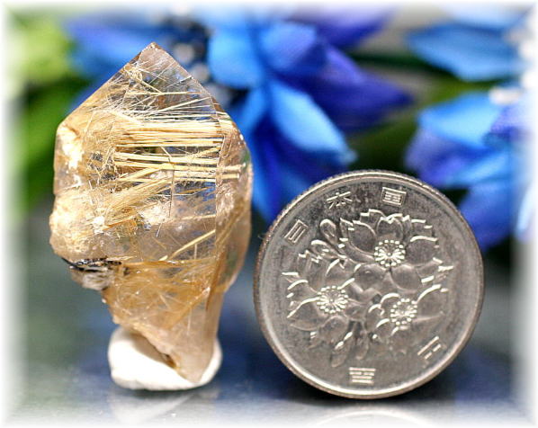 ブラジル産]ゴールドルチルクォーツポイント - 埼玉県吉川市の天然石