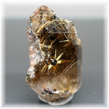 ブラジル産]ゴールドルチルクォーツポイント - 埼玉県吉川市の天然石